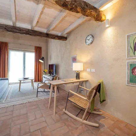 Green Lodge * Cressa