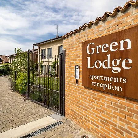 Green Lodge Шале
