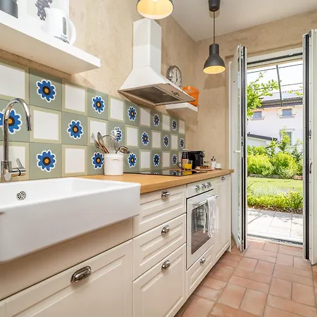 アパート Green Lodge